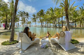 Billionaire Resort & Retreat