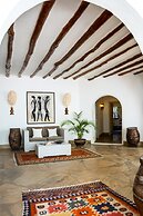 Billionaire Resort & Retreat