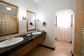 Billionaire Resort & Retreat