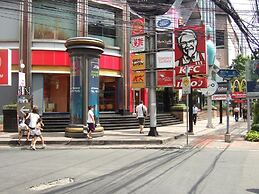 Lodge 61 Bed & Breakfast