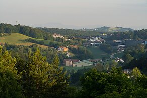 Hotel Oasis Loipersdorf