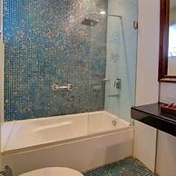 Godwin Candolim, Goa