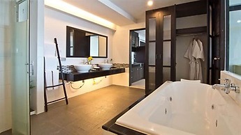 Palmyra Patong Resort