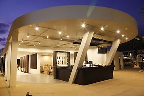 Palmyra Patong Resort