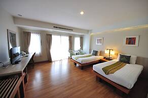 Palmyra Patong Resort