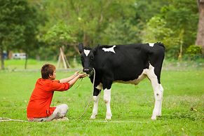 Luminous Hot Spring & Resort