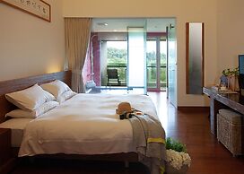 Luminous Hot Spring & Resort