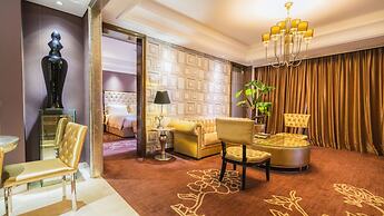 Modern Classic Hotel