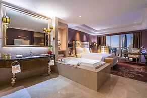 Modern Classic Hotel