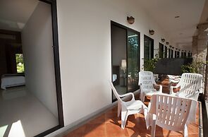 The Green Plaza Hotel