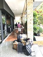 The Green Plaza Hotel