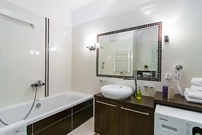 inQse Warsaw | Centre