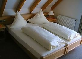 Gasthaus-Pension zur Linde