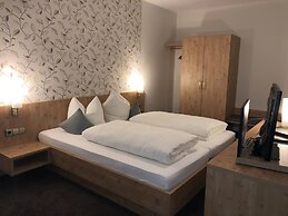Gasthaus-Pension zur Linde