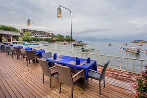 Lembongan Bay Shore Huts