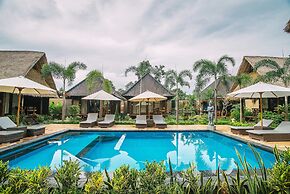 Lembongan Bay Shore Huts