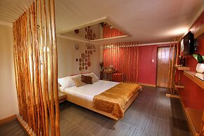 Victoria Court Suites - Pasig