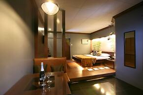 Victoria Court Suites - Pasig