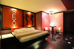 Victoria Court Suites - Pasig