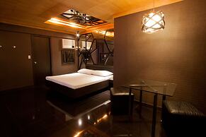 Victoria Court Suites - Pasig