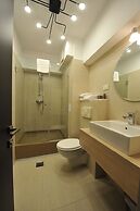 Crystal Palace Hotel