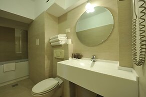 Crystal Palace Hotel