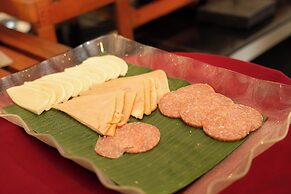 Lanta Sand Resort & Spa