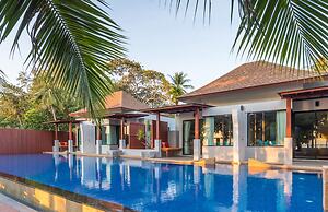 Lanta Sand Resort & Spa