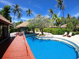 Lanta Sand Resort & Spa