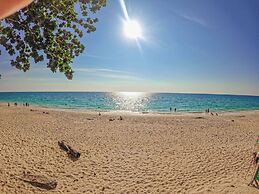 Lanta Sand Resort & Spa