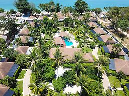 Lanta Sand Resort & Spa