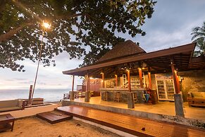 Lanta Sand Resort & Spa