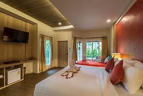 Lanta Sand Resort & Spa