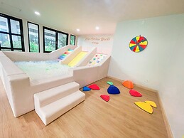 Mike Garden Resort Hotel