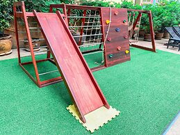 Mike Garden Resort Hotel