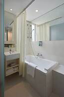 Ole Tai Sam Un Hotel