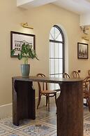 Ole Tai Sam Un Hotel