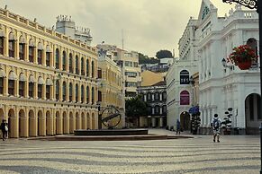 Ole Tai Sam Un Hotel