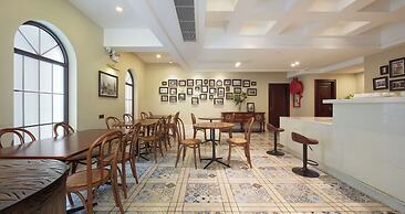 Ole Tai Sam Un Hotel