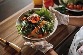 Hotel Komune and Beach Club Bali