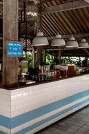 Hotel Komune and Beach Club Bali