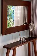 Hotel Komune and Beach Club Bali