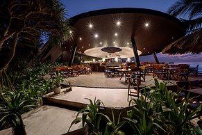Hotel Komune and Beach Club Bali
