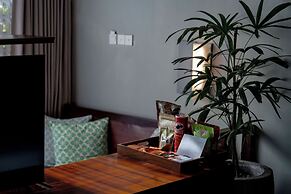 Hotel Komune and Beach Club Bali