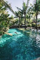 Hotel Komune and Beach Club Bali