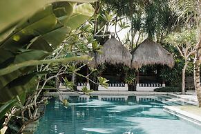 Hotel Komune and Beach Club Bali