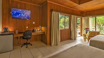 Ficus Sunset Suites