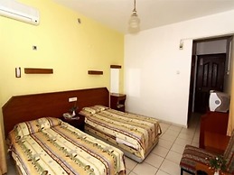 Kleopatra Bebek Hotel