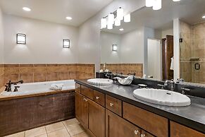 Bluegreen Vacations Big Bear Village, Ascend Resort Collection