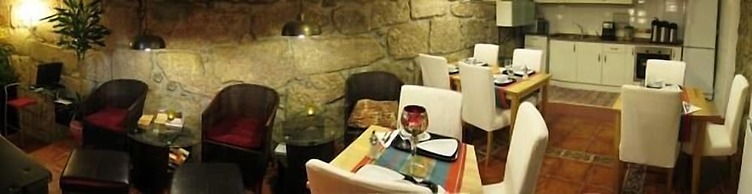 Residencia Pedra Antiga